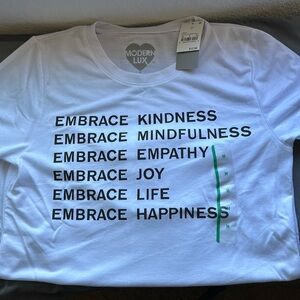NWT  Modern Lux women’s T-shirt size medium